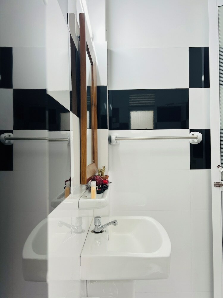 Фото The kenoli's city hotek