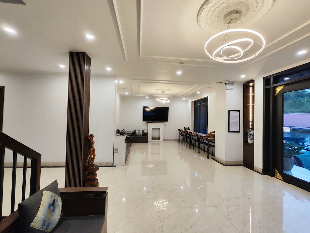 Фото Apricot Garden Hotel