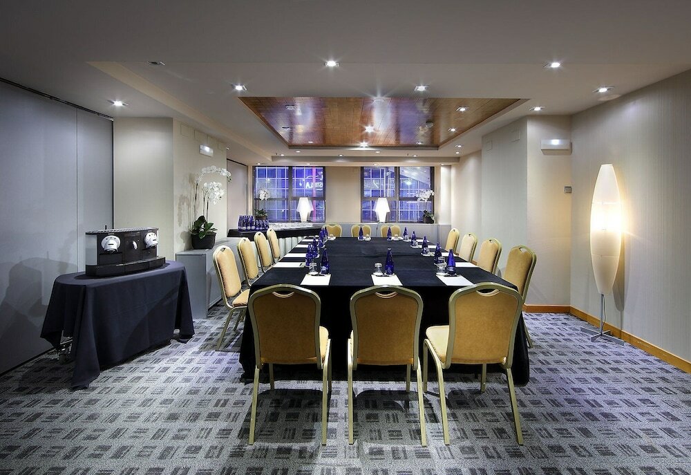 Фото Hotel Exe Plaza