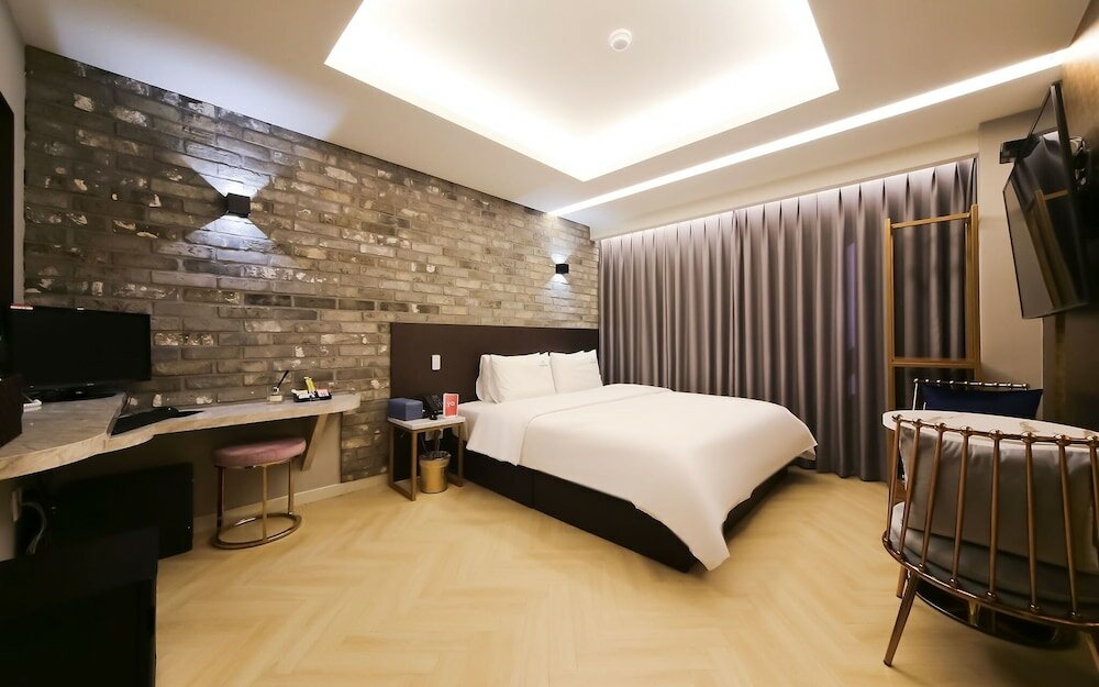 Фото Busan Hadan E Palace Hotel