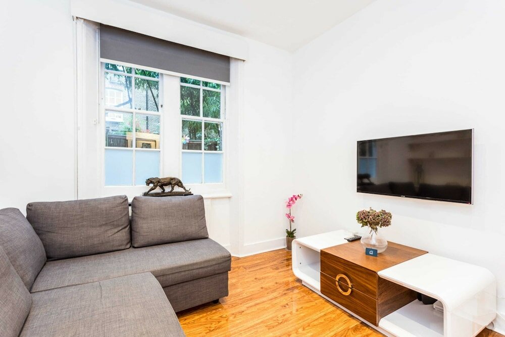 Фото Bright Warwick Chambers Apartment