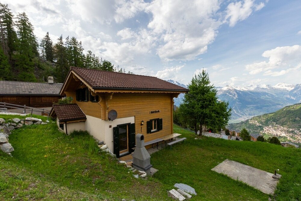 Фото Relaxing Sauna Chalet for 6