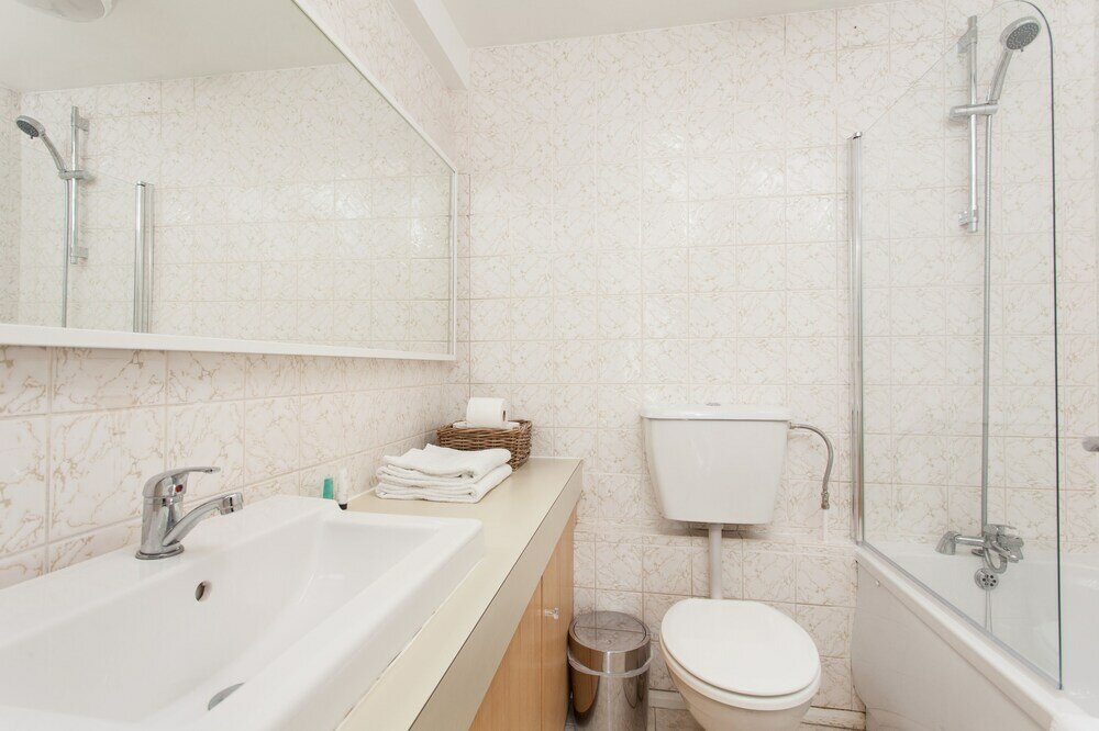 Фото Oxford Street & Soho Modern 2 Bed Apt