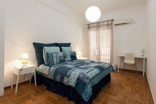 Lovely 2 Bedroom apt in Metaxourgio Center