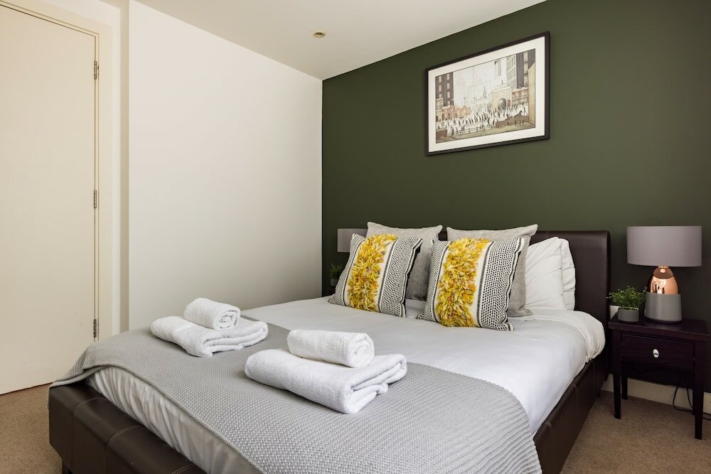 Фото The Liverpool Street Apartments