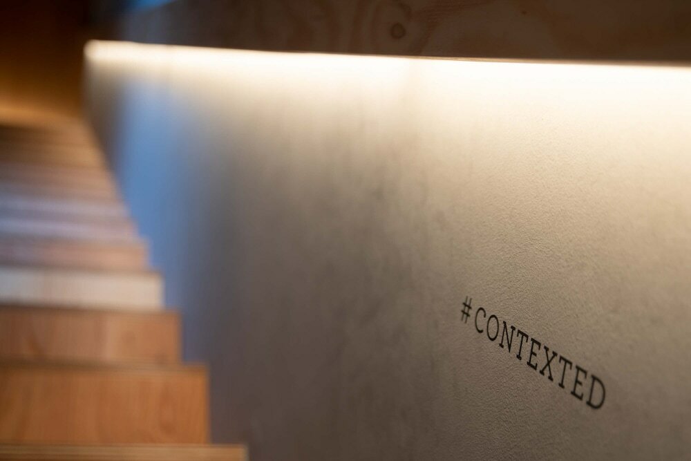 Фото Contexted