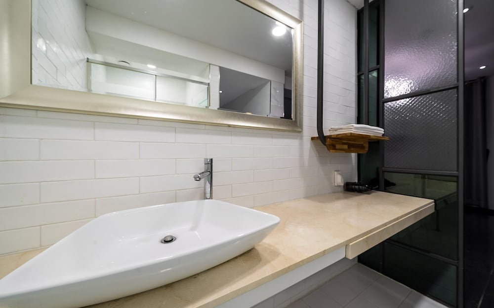 Фото Busan Oncheonjang Hotel Ignis