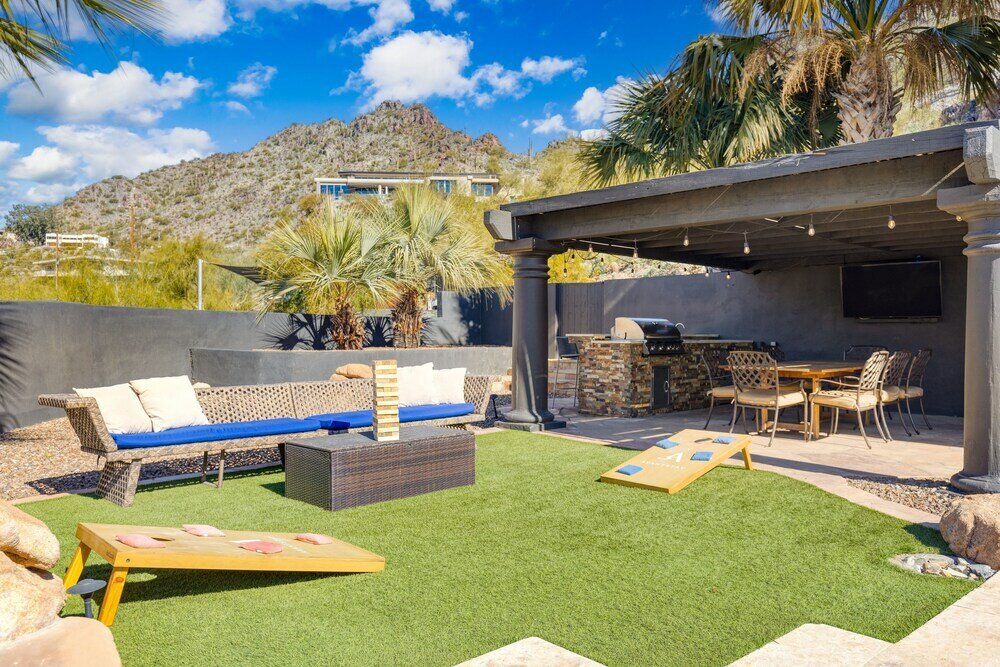 Фото Desert Lagoon by Avantstay Luxury Phoenix Home w Entertainers Backyard