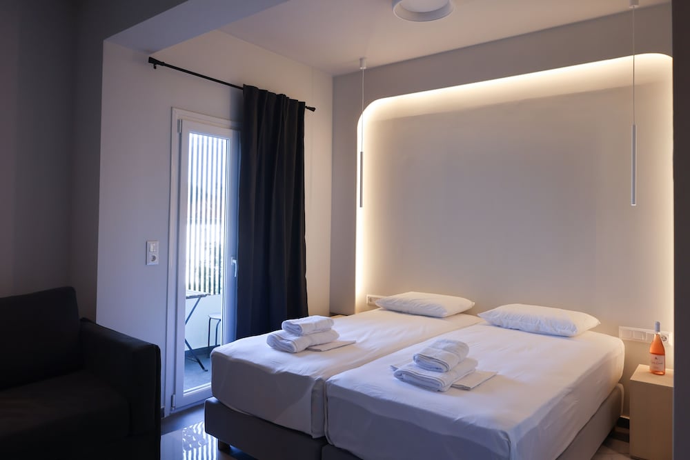 Фото Up Hill Unique Boutique Hotel