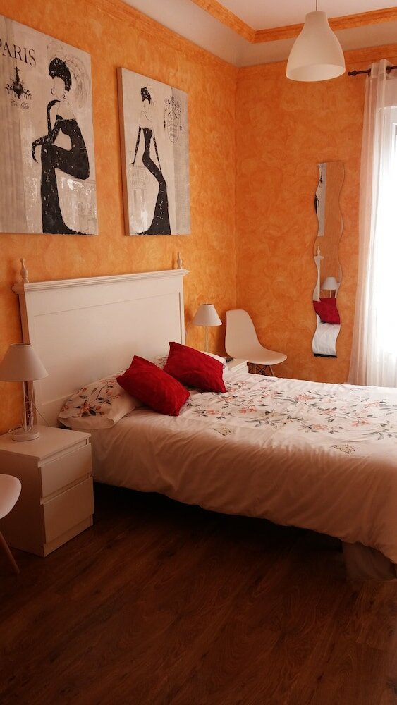 Фото Hospedaje Menendez Pelayo