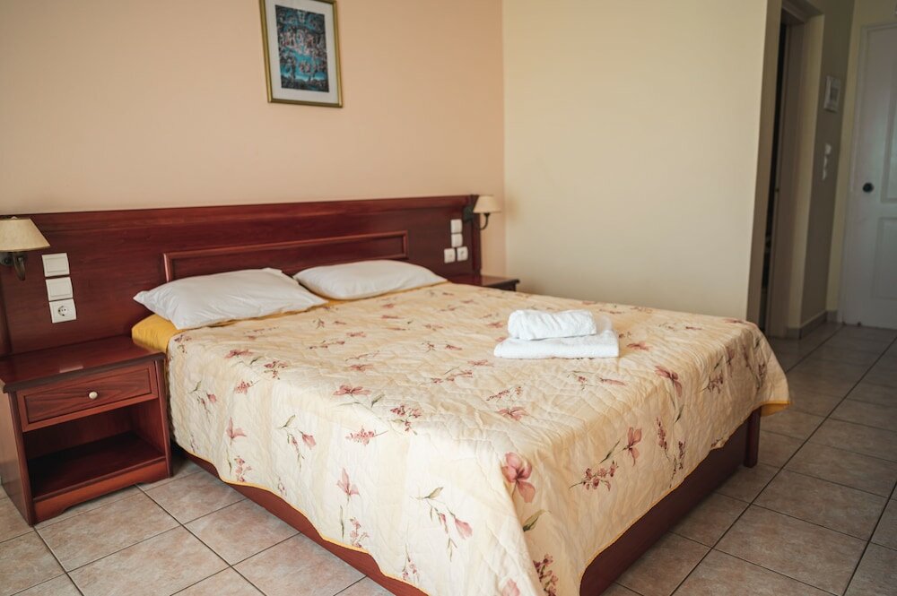 Фото Venardos Hotel & SPA
