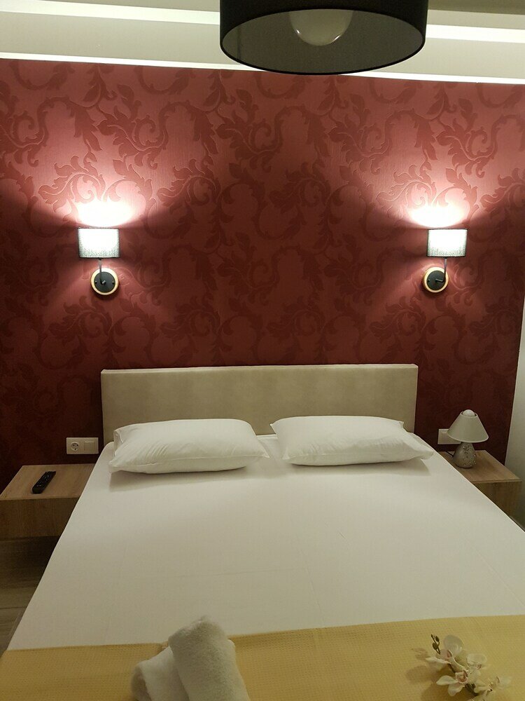 Фото Nikolaidis Apartments