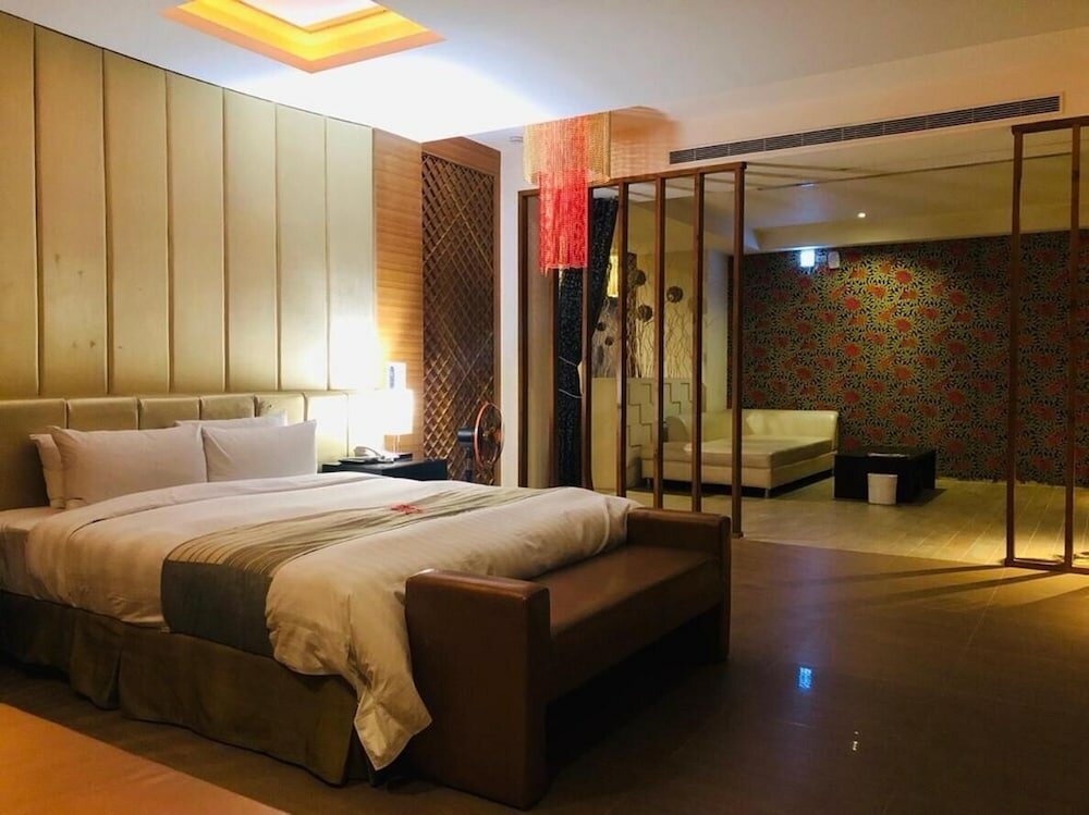 Фото Hip SPA Motel