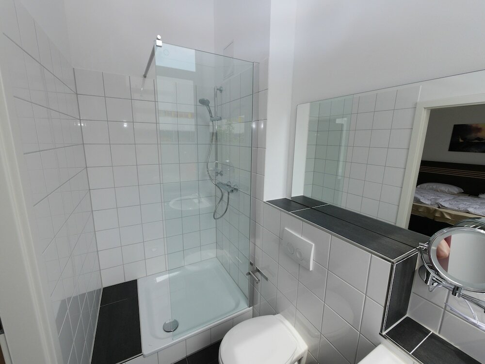 Фото Ruhr Inn Hotel