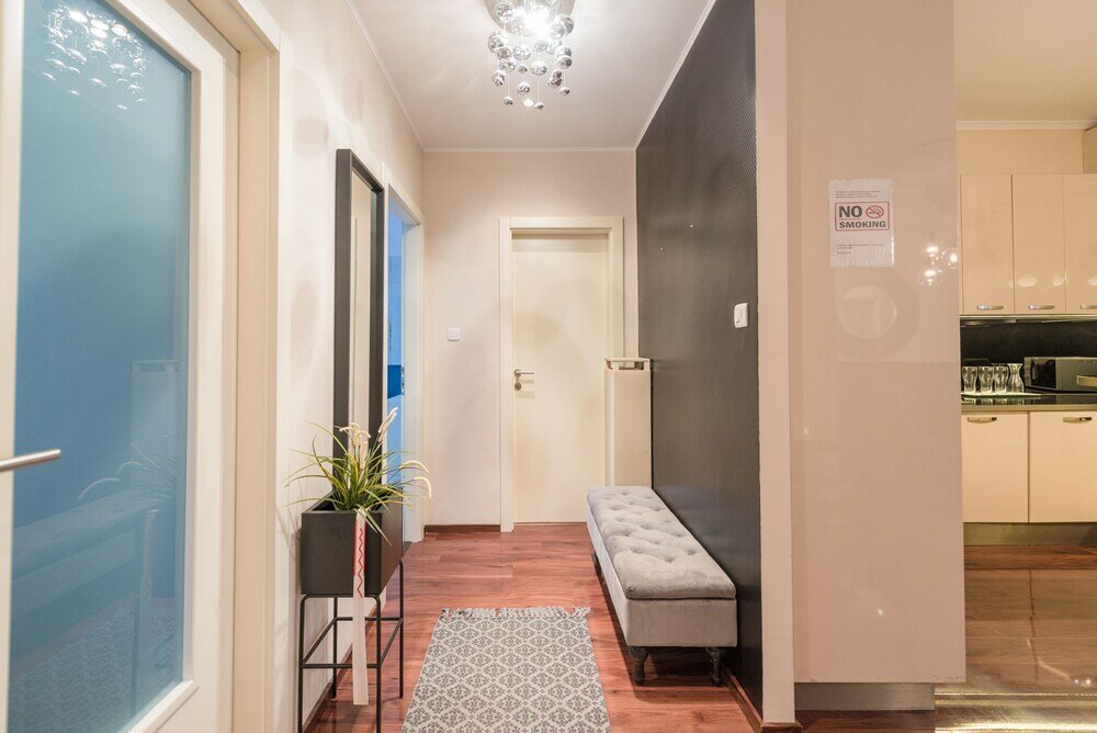 Фото Venus Apartments - Liberty Bridge