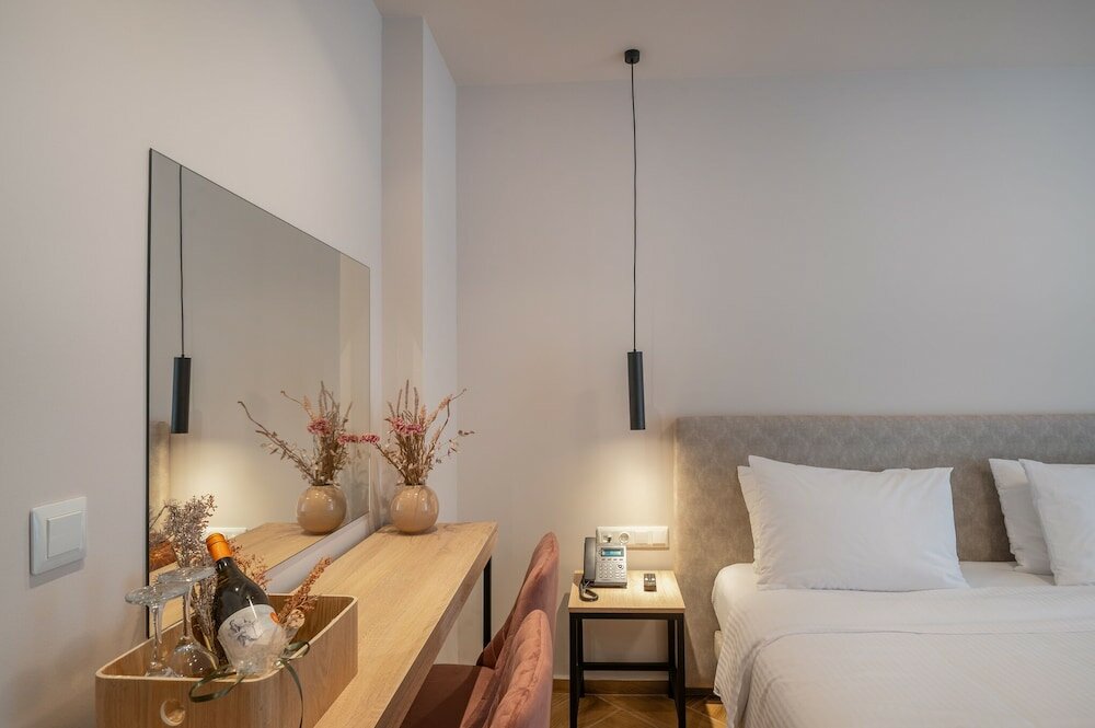 Фото Ira City Hotel