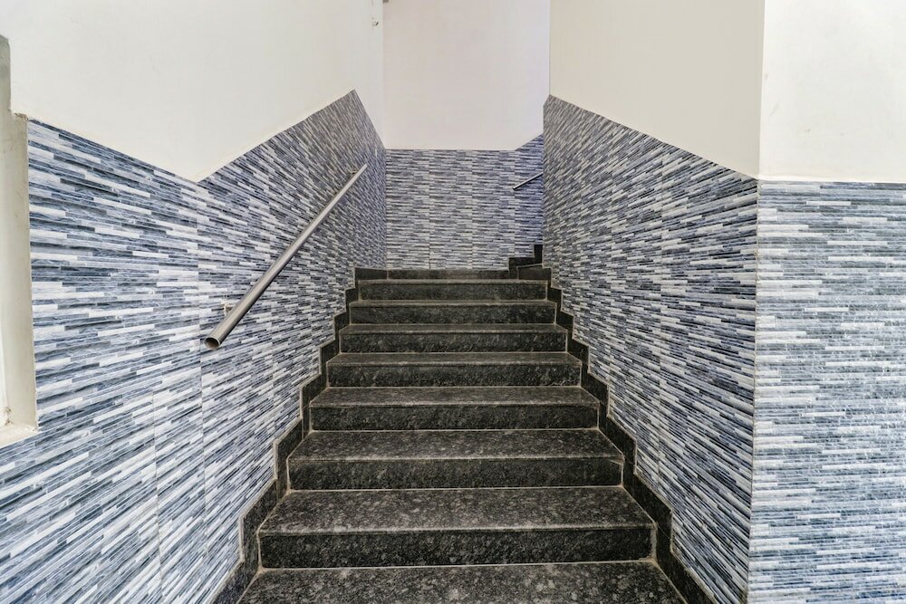 Фото Fabhotel Champion Residency