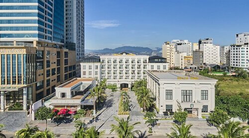 Гостиница Nesta Hotel Da Nang в Дананге