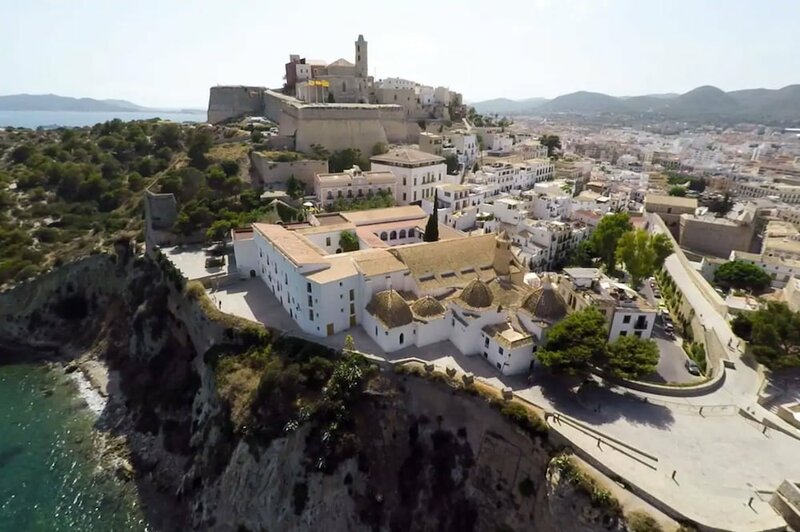 Гостиница Mirador de Dalt Vila – Relais & Chateaux в Ивисе