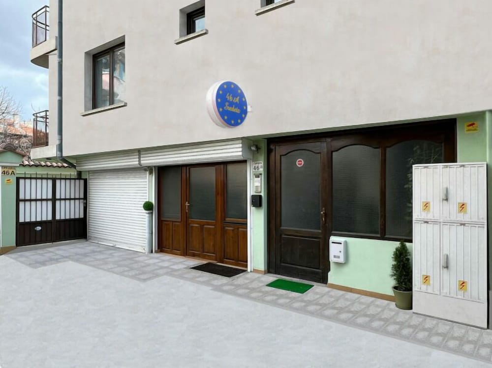 Фото Eco Apartments Plovdiv