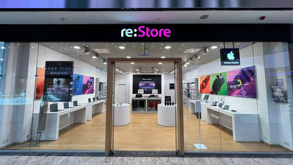 Mobile phone store restore:, Moscow, photo