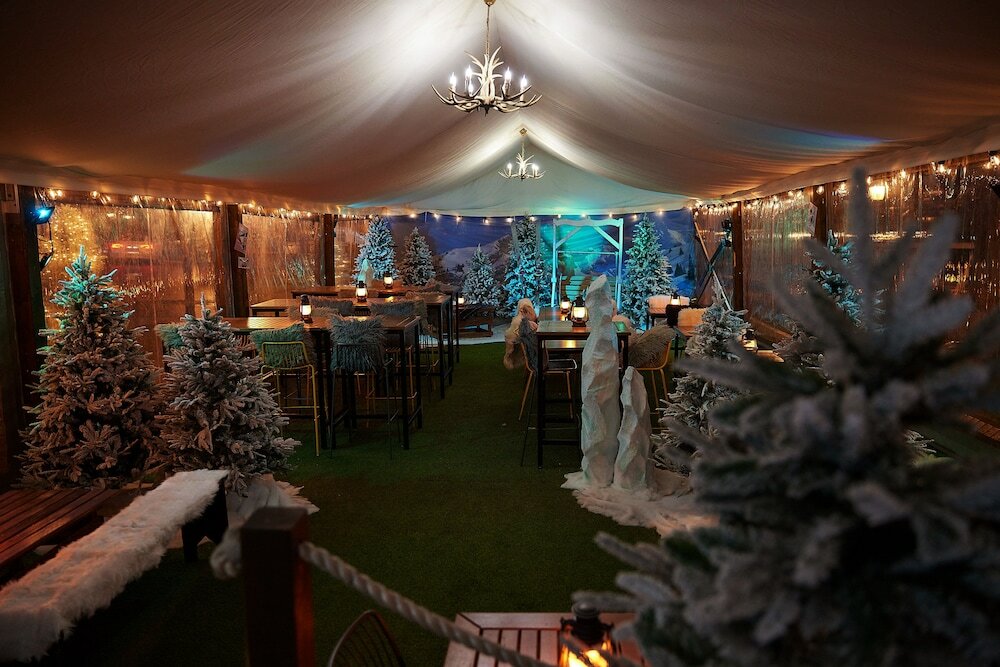 Фото The Tower Hotel