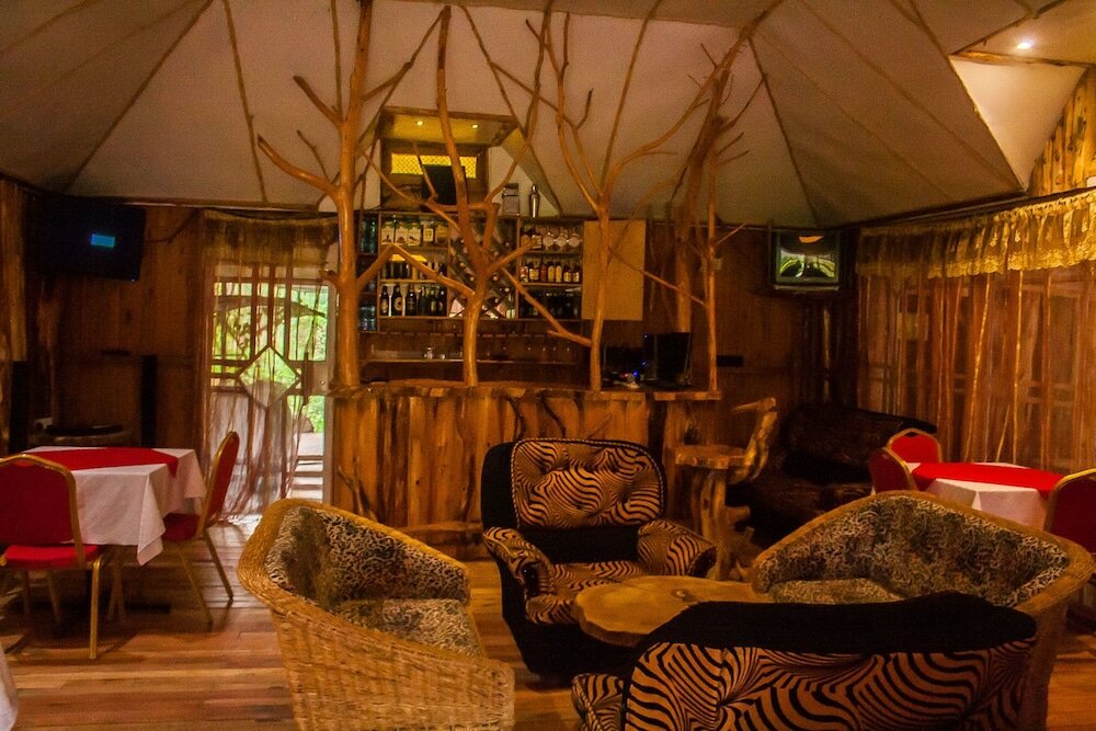 Фото Brooks Lodge