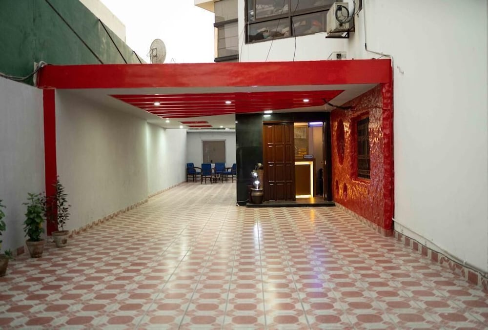 Фото отеля 3