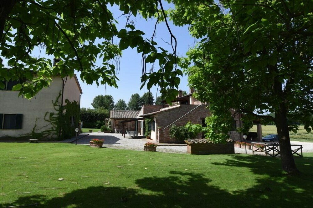 Фото Agriturismo Miralduolo