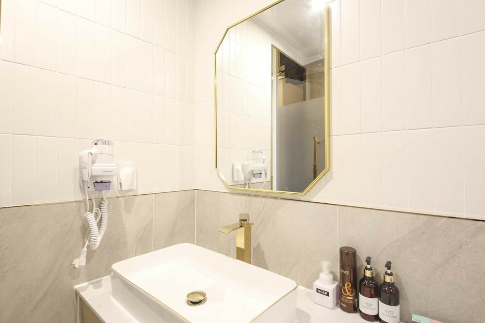 Фото Denbasta Signature Hotel