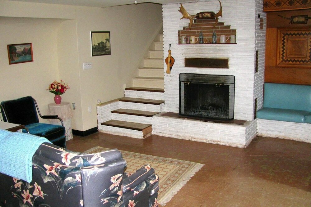 Фото Sasquatch Crossing Eco Lodge B&b