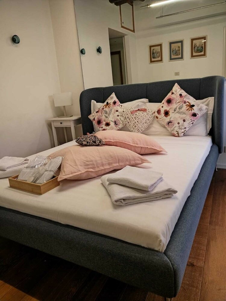 Фото VIA del Corso Roma Luxury Suite