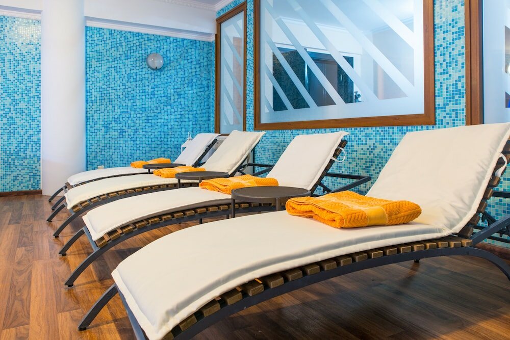 Фото Hotel Mediterranean Resort