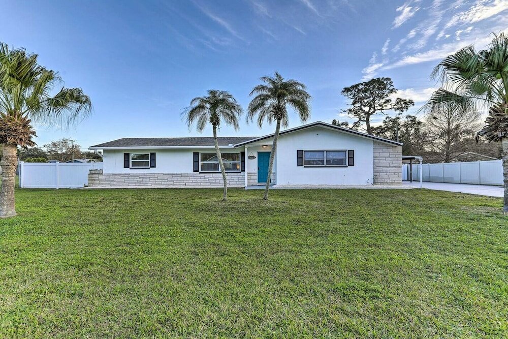 Фото Largo Haven Pool Hockey Table Gym