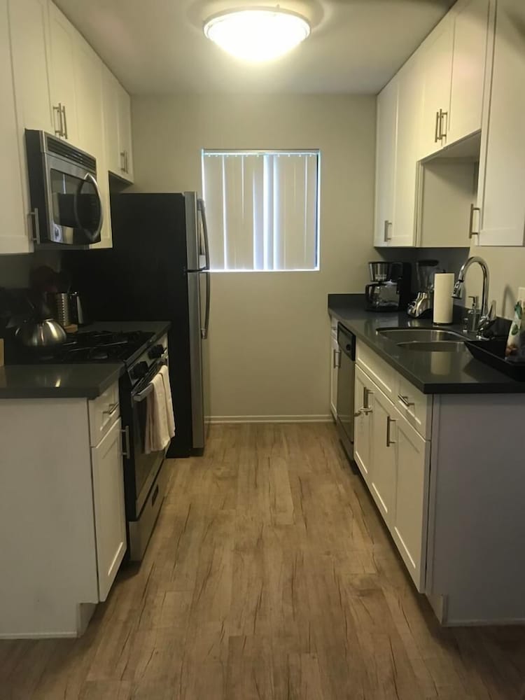 Фото Hollywood Charming Vacation