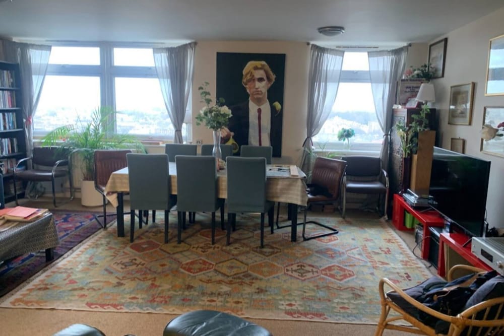 Фото Vibrant 2bd Flat With City Views - Shepherd's Bush