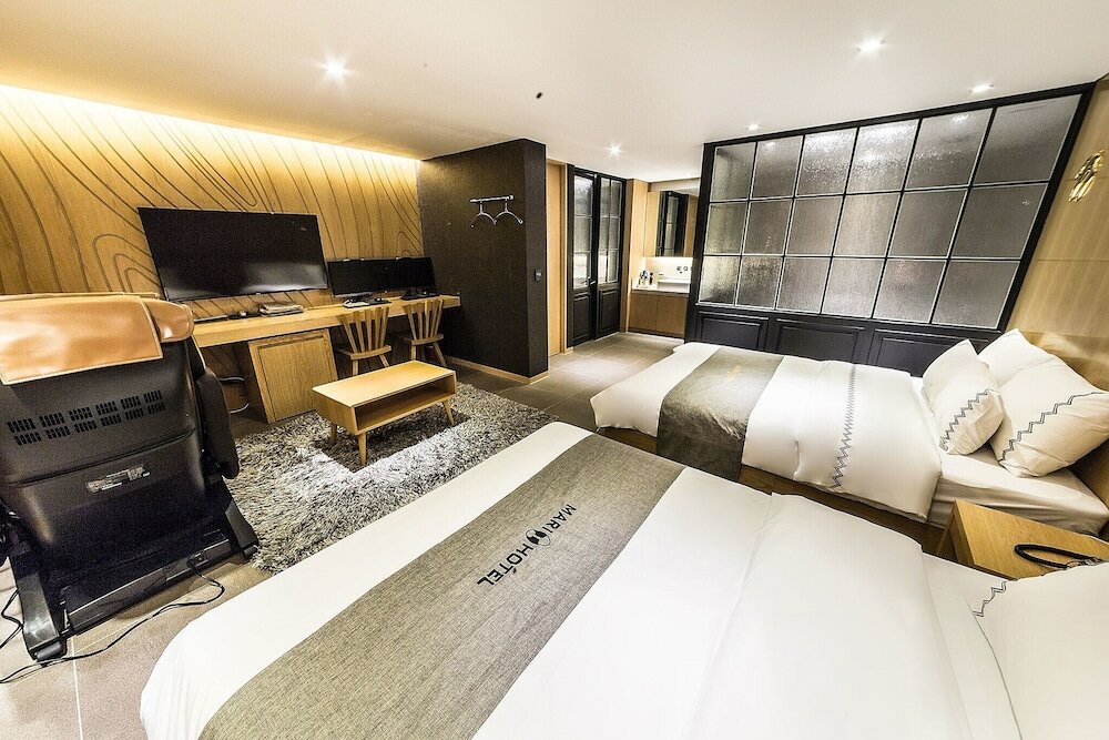 Фото Bucheon Renee