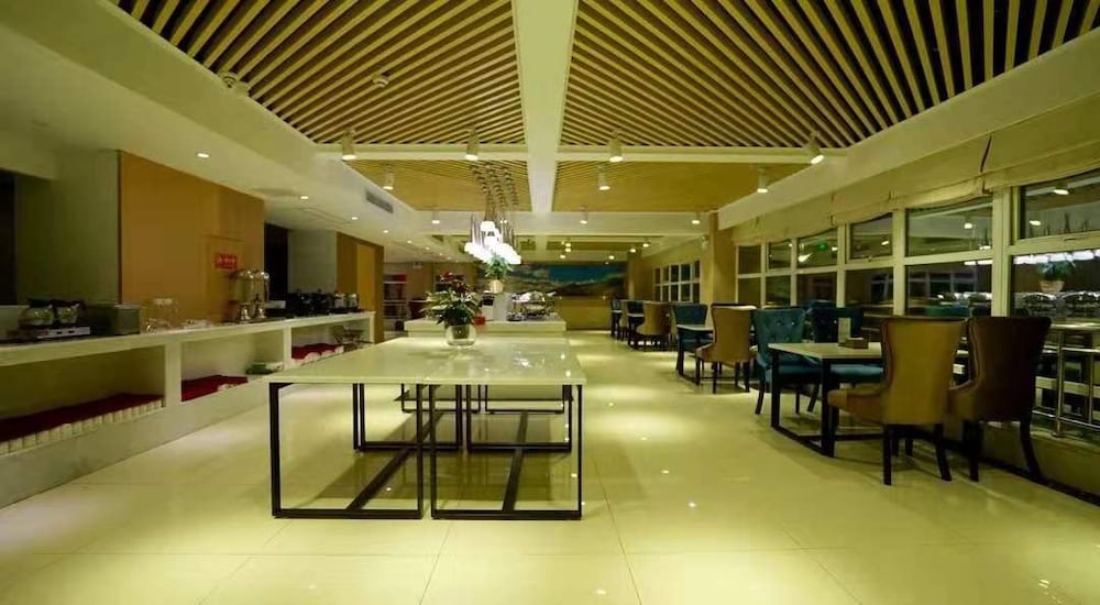 Фото Atour Hotel New Exibition Chengdu