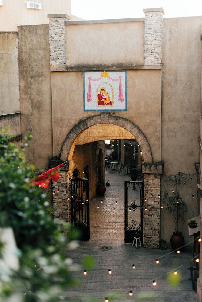 Фото Hotel Plaza Central Canning