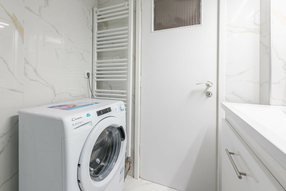 Фото Victoria Diamond Suites Apartments