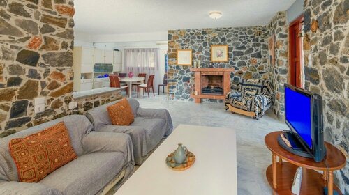 Гостиница The Kokkini Beach Retreat