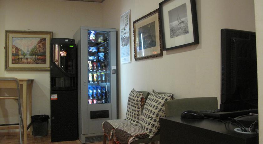 Фото Hostal Lk Barcelona