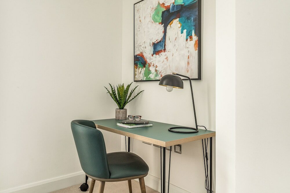 Фото Urban Rest Canary Wharf Apartments