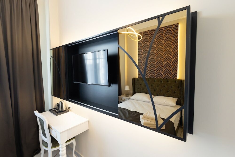 Фото Modern Luxury Hotel