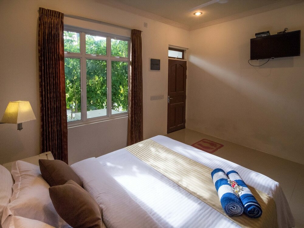 Фото South Ari Dive Center