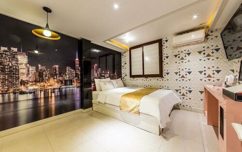 Гостиница Yaksu Prince Motel в Сеуле