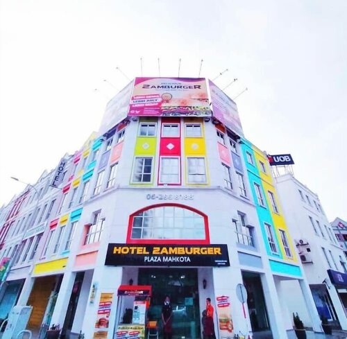 Гостиница Hotel Zamburger Plaza Mahkota в Малакке