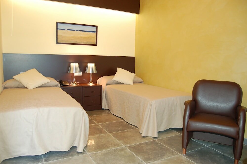 Фото Hotel Font Salada