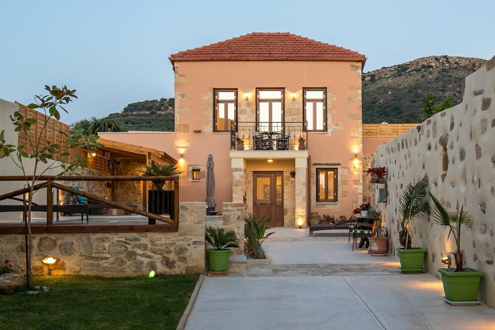 Фото Villa Theta with private pool