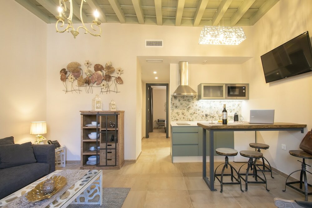 Фото Palacete 1620, Apartamentos Premium-Only adults